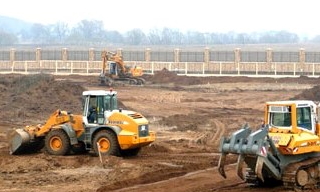 Планировка участка бульдозером в Братске от 915 руб. Цены за м2 - 2Землекопа-Брт